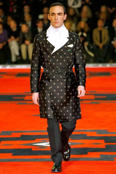 Look 33